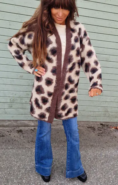 Love Forever Long Leo Cardigan Beige