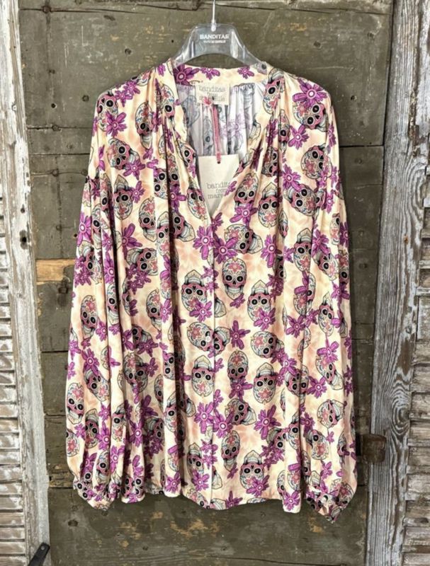Banditas Skull Shirt Pink