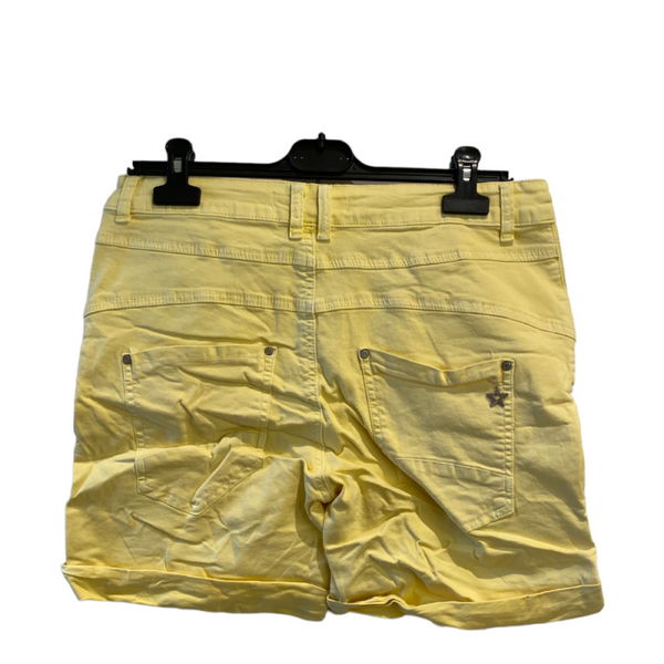 Karostar Liza Shorts Yellow