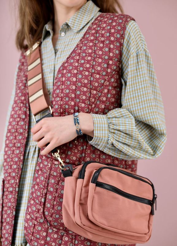 Black Colour Striped Bagstrap Pepe Rosa