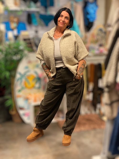 Hovedbilde Marta DC Johanna Vest